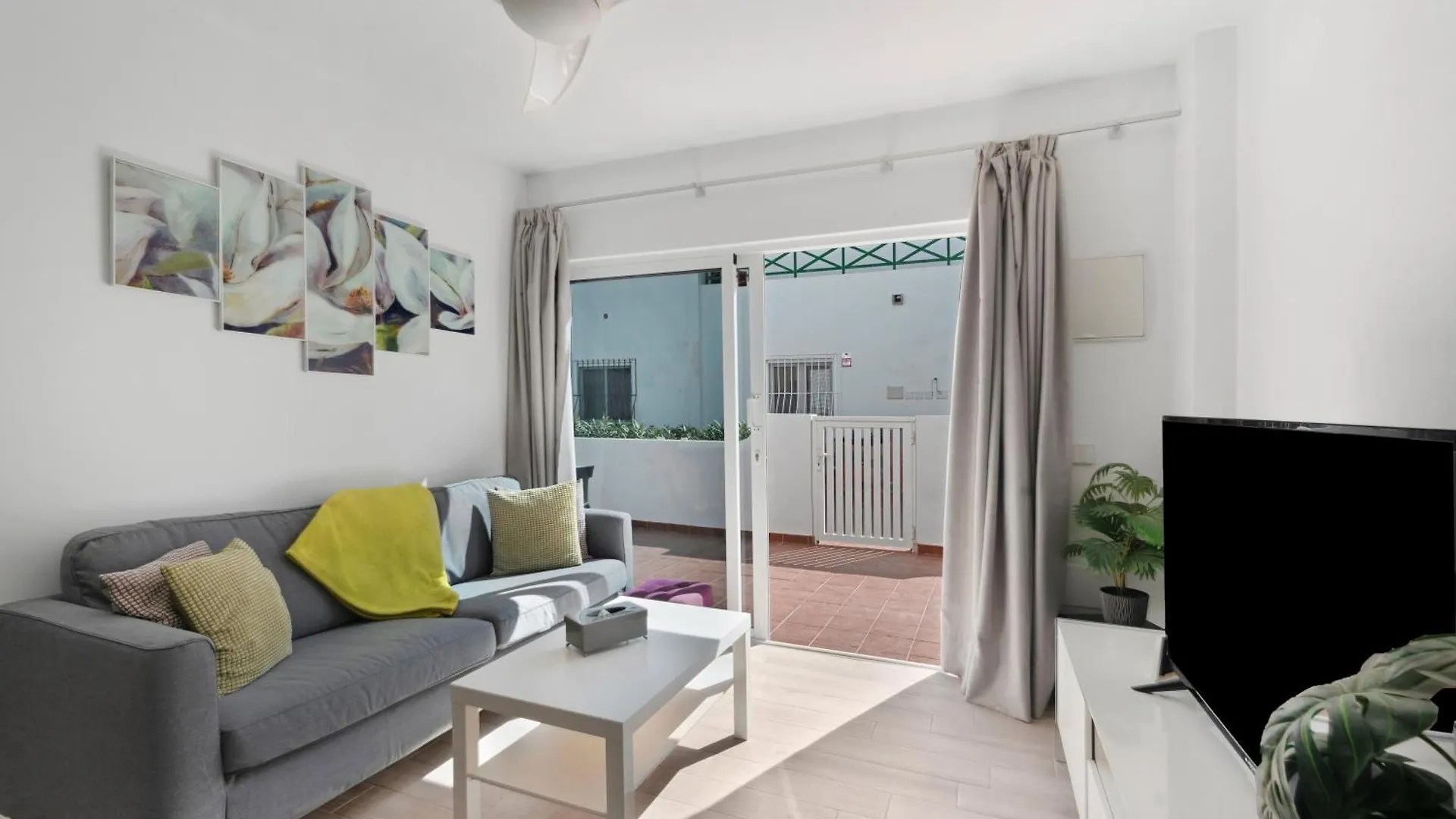 Casa Vincelina Apartment Costa Del Silencio 0*,  Spain
